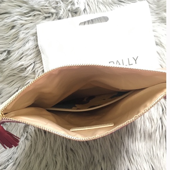New! Rachel Pally Clutch - Picture 4 of 4